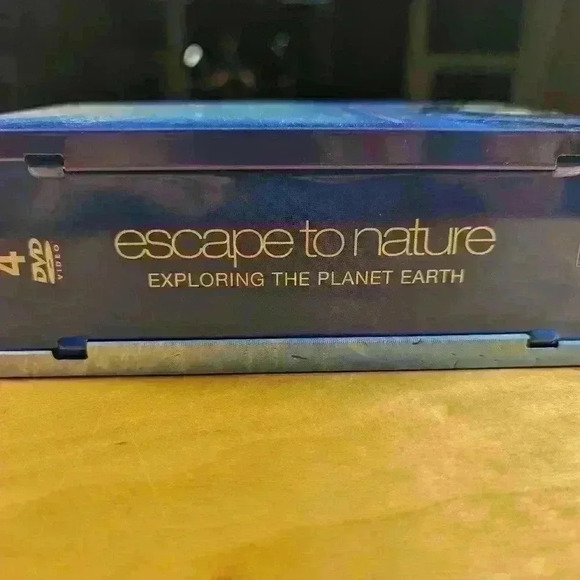 Escape to Nature - Exploring the  Planet Earth - Collectors Edition - 4 DVDs - Picture 4 of 6